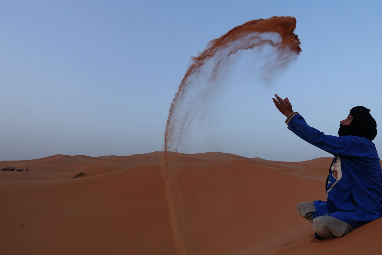週末は野人 Yazine ヤジン アウトドアコミュニティ モロッコ 男子一人旅3日目 ワルザザート サハラ砂漠